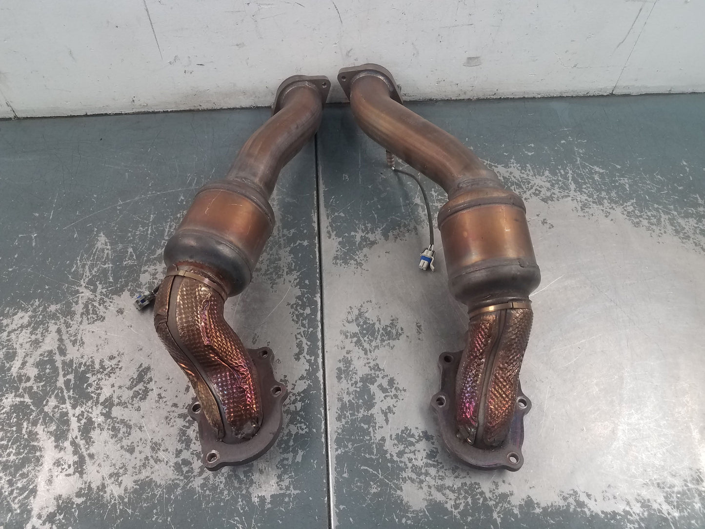 2010 Corvette C6 ZR1 LS9 OEM Downpipes / CATs #0209 J3