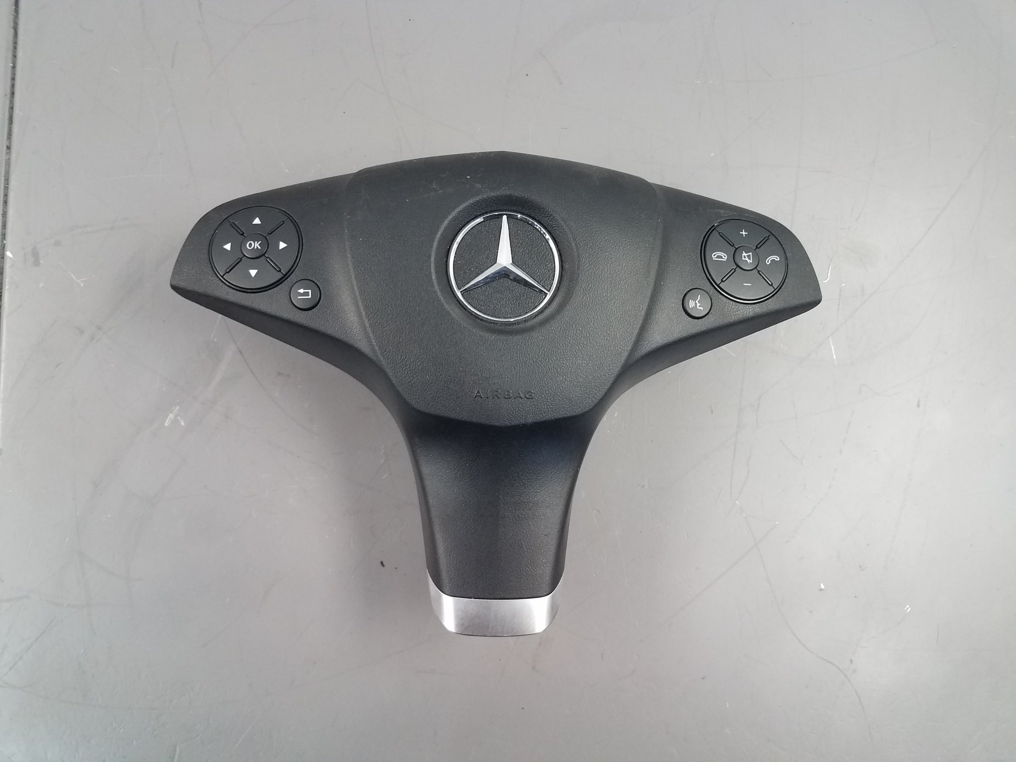 2011 Mercedes Benz AMG E 63 Steering Wheel Airbag #8509