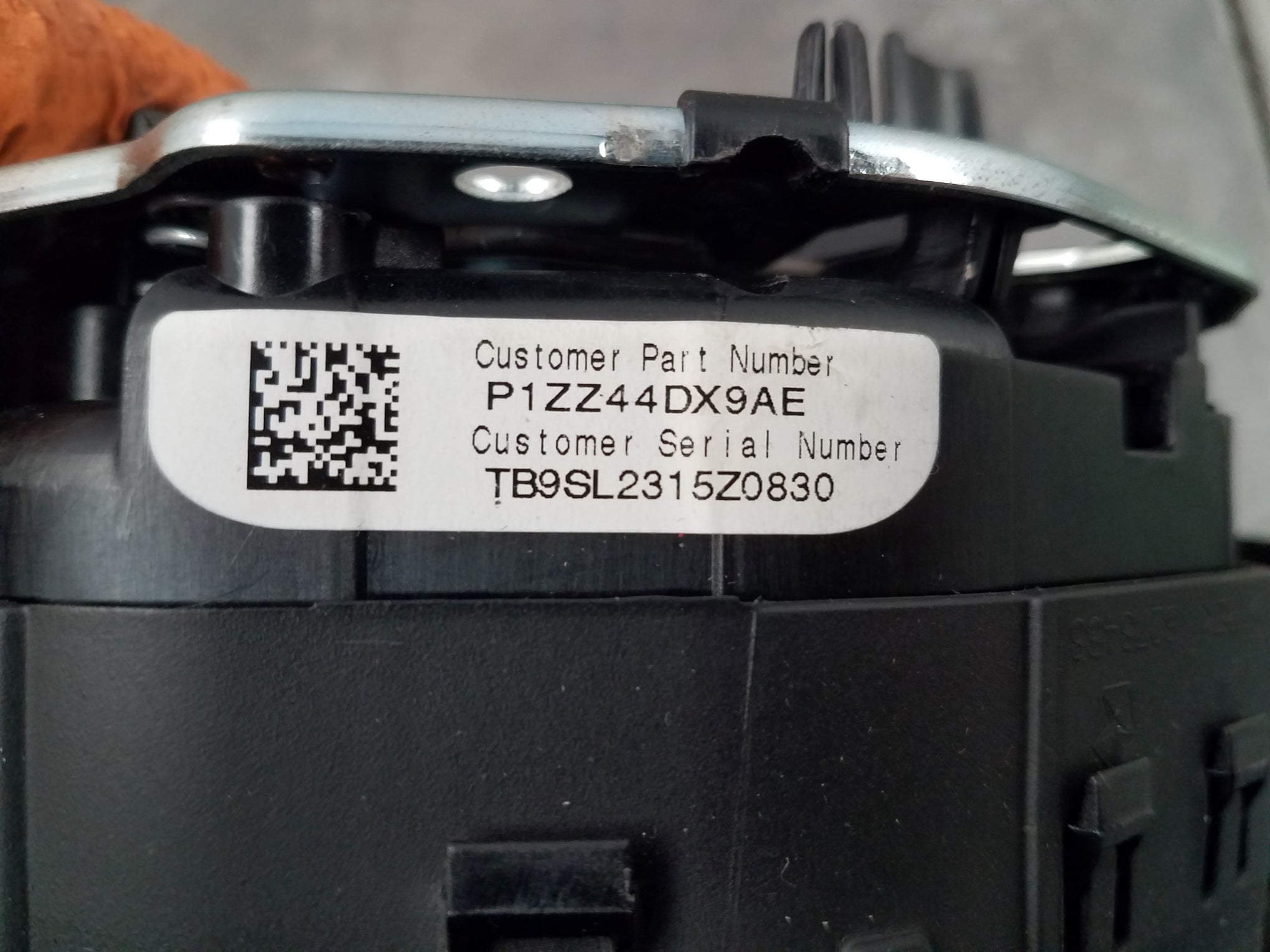 2015 Dodge Challenger R/T Steering Wheel Airbag #3329 V11