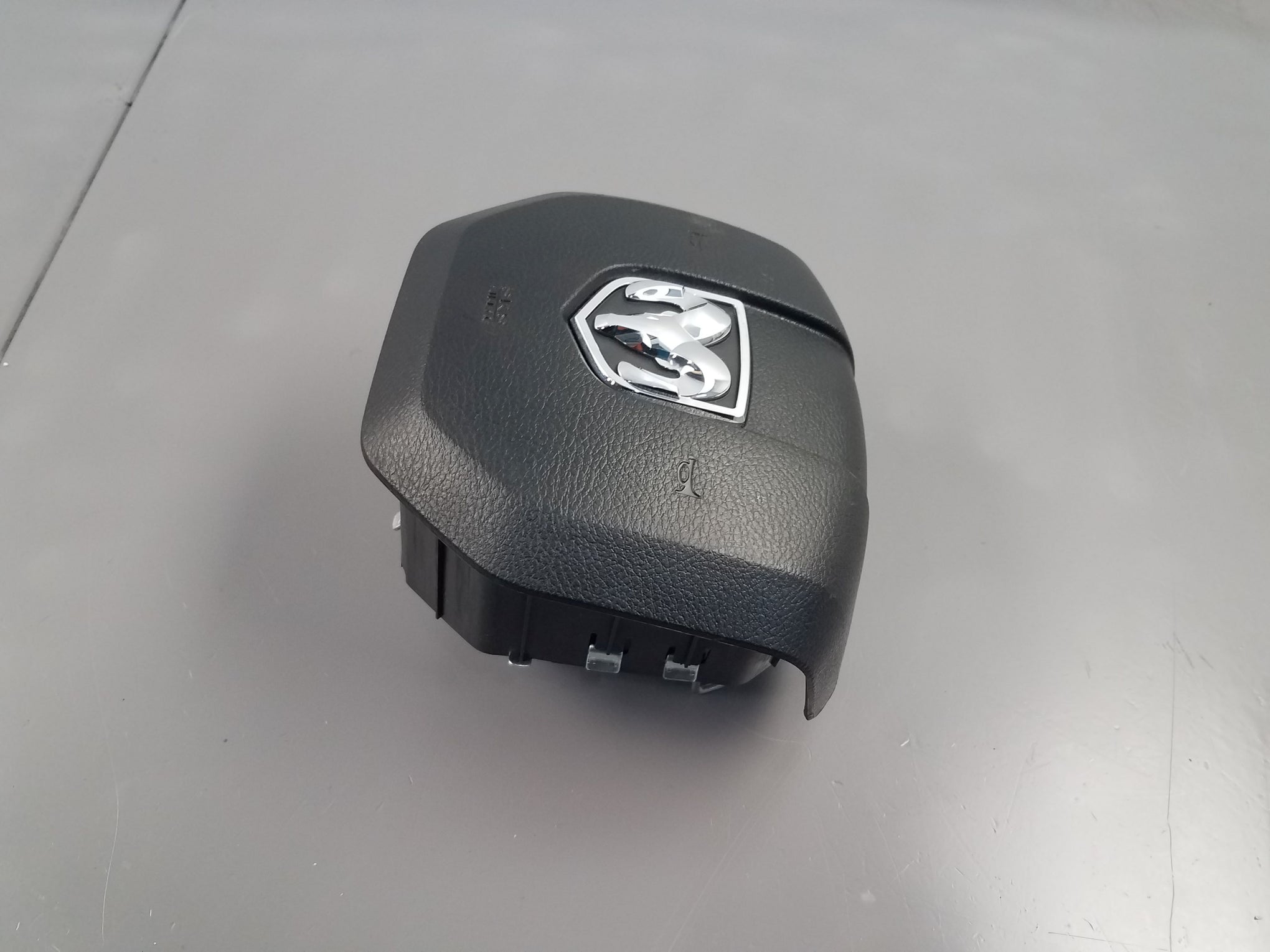 2018 Ram 3500 Laramie DRW Diesel 4x4 Steering Wheel Airbag 47K Miles #5222