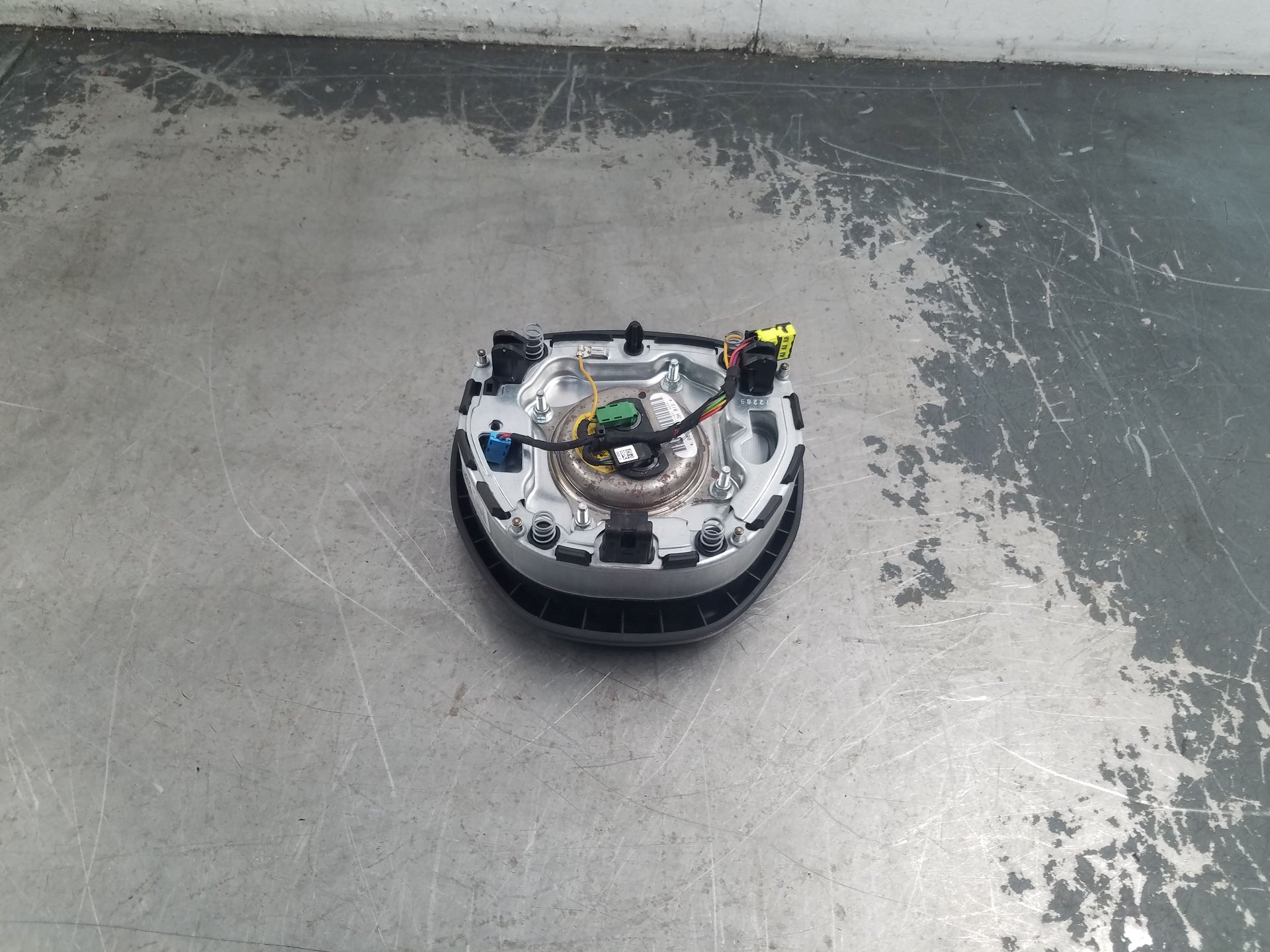 2013 BMW M5 F10 Steering Wheel Airbag #6234
