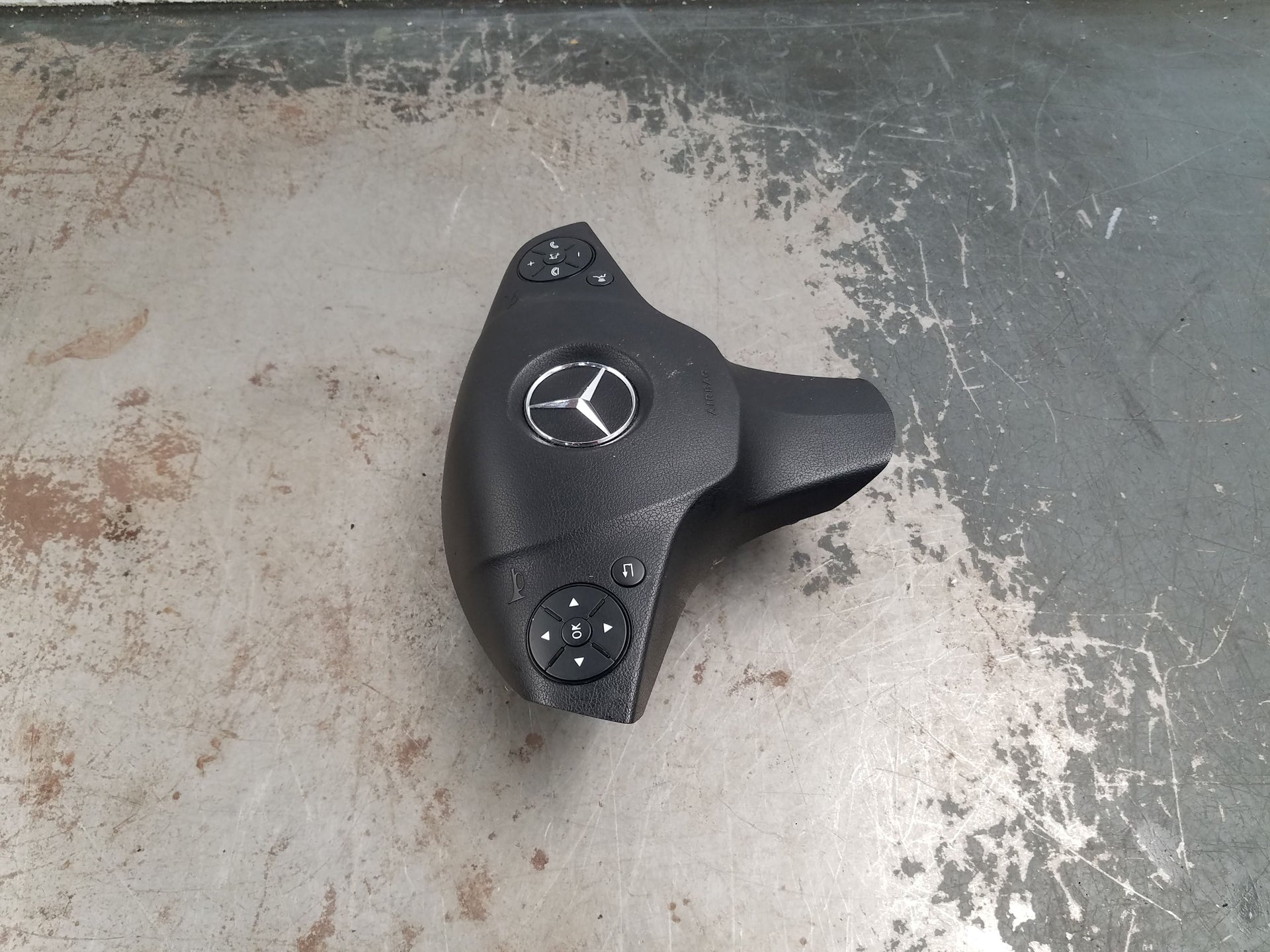 2010 Mercedes Benz AMG C 63 Steering Wheel Airbag #8001 Q6