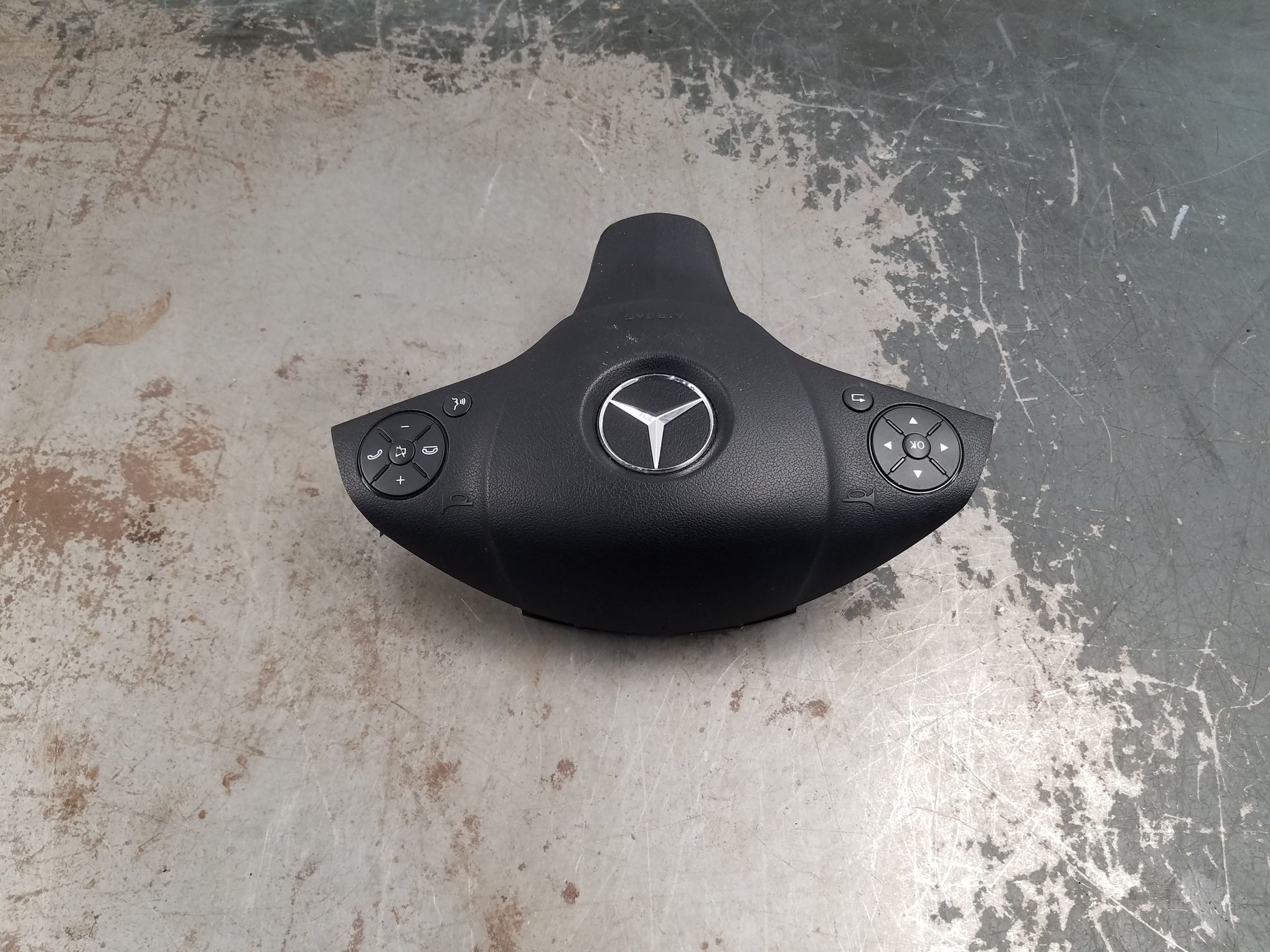 2010 Mercedes Benz AMG C 63 Steering Wheel Airbag #8001 Q6