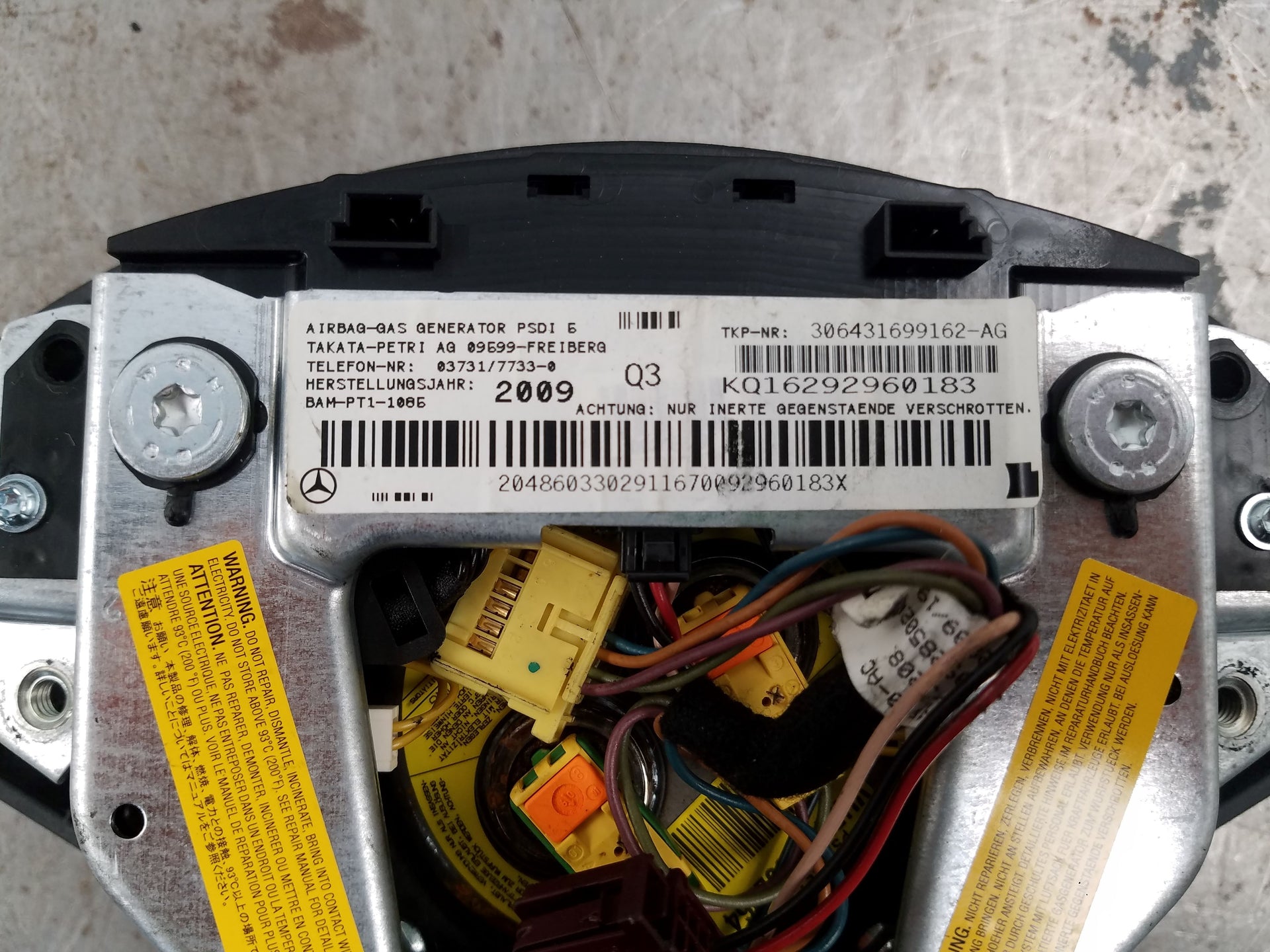 2010 Mercedes Benz AMG C 63 Steering Wheel Airbag #8001 Q6
