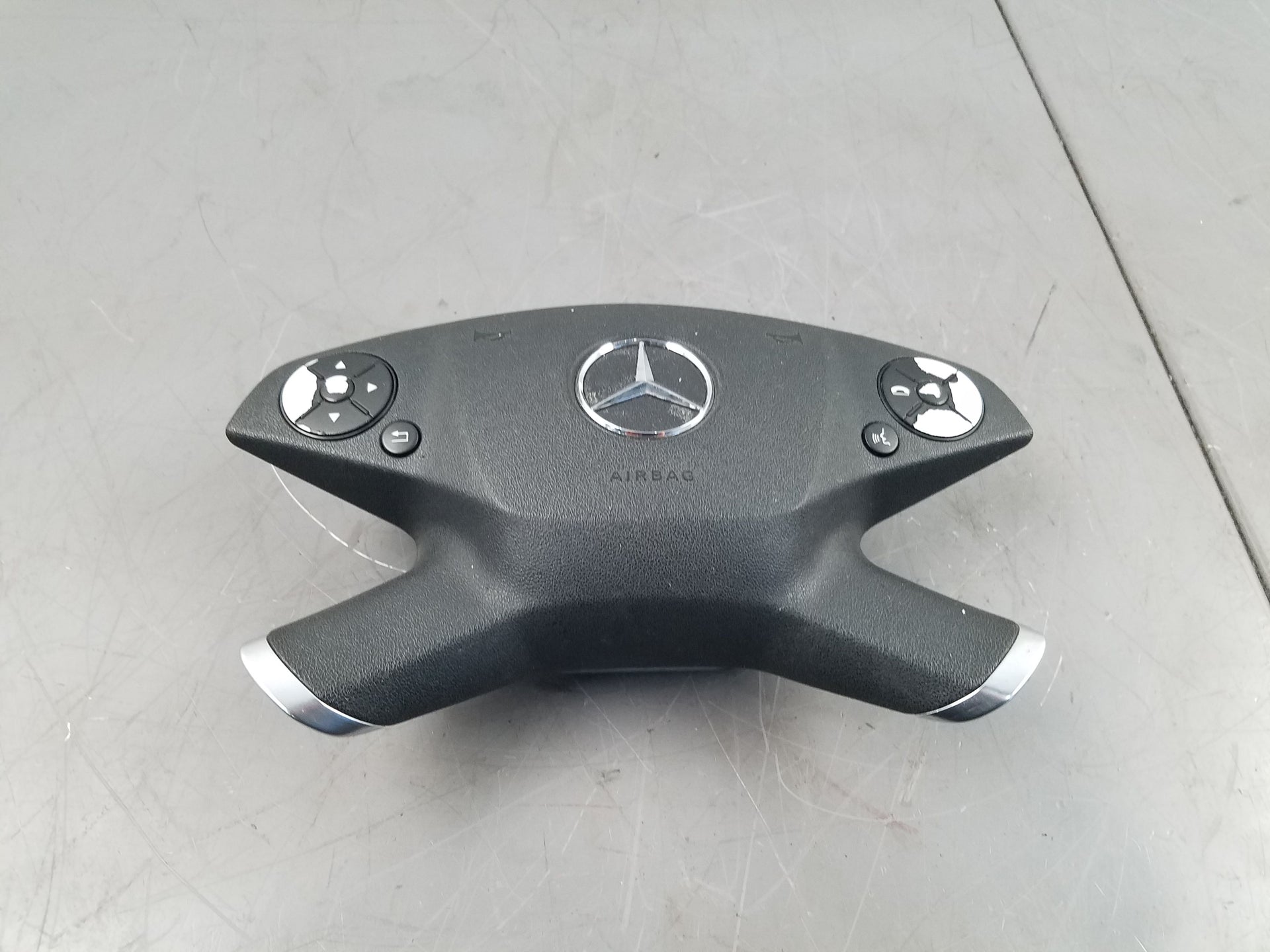 2011 Mercedes Benz AMG E 63 Steering Wheel Airbag #7920