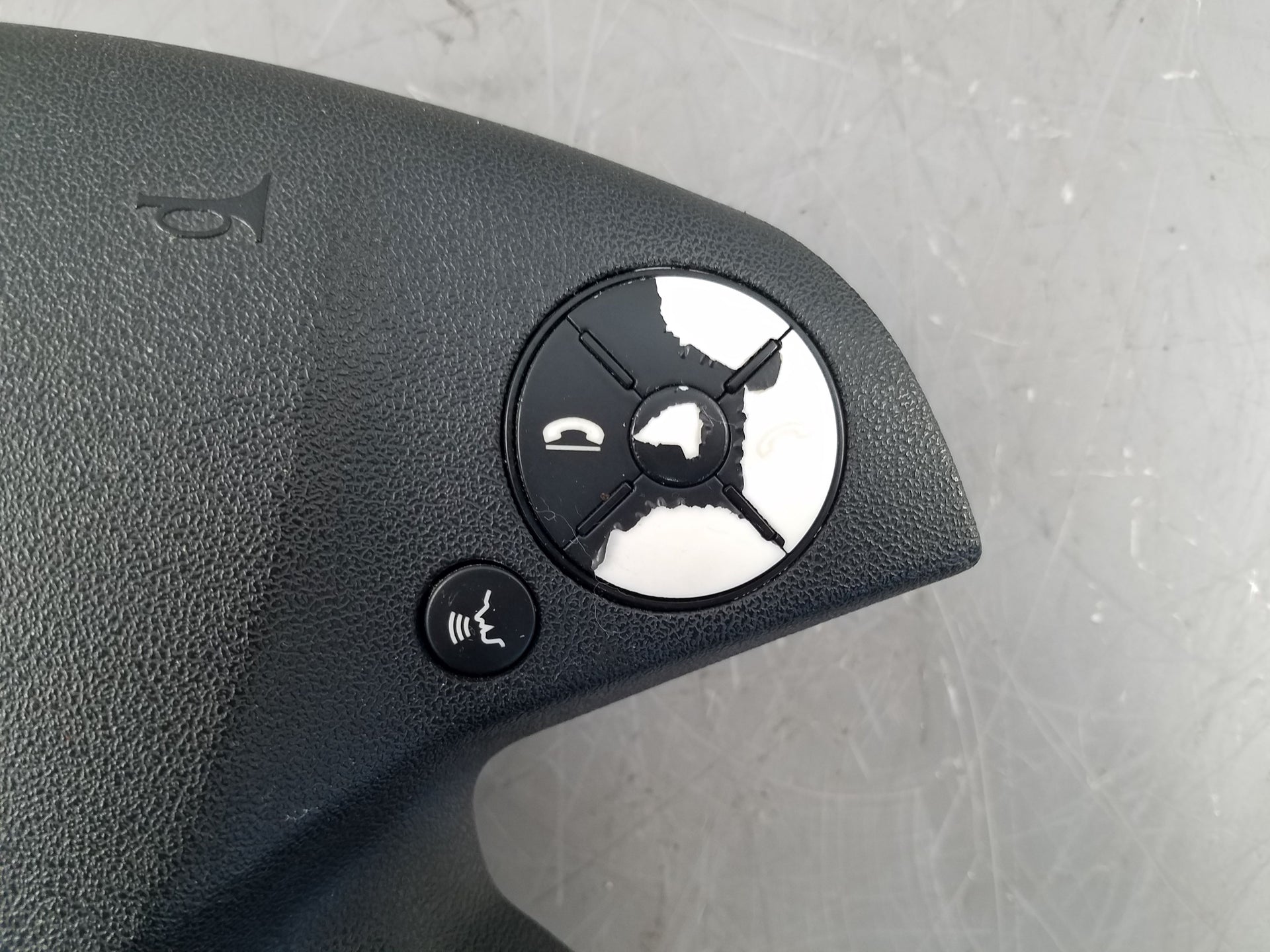2011 Mercedes Benz AMG E 63 Steering Wheel Airbag #7920