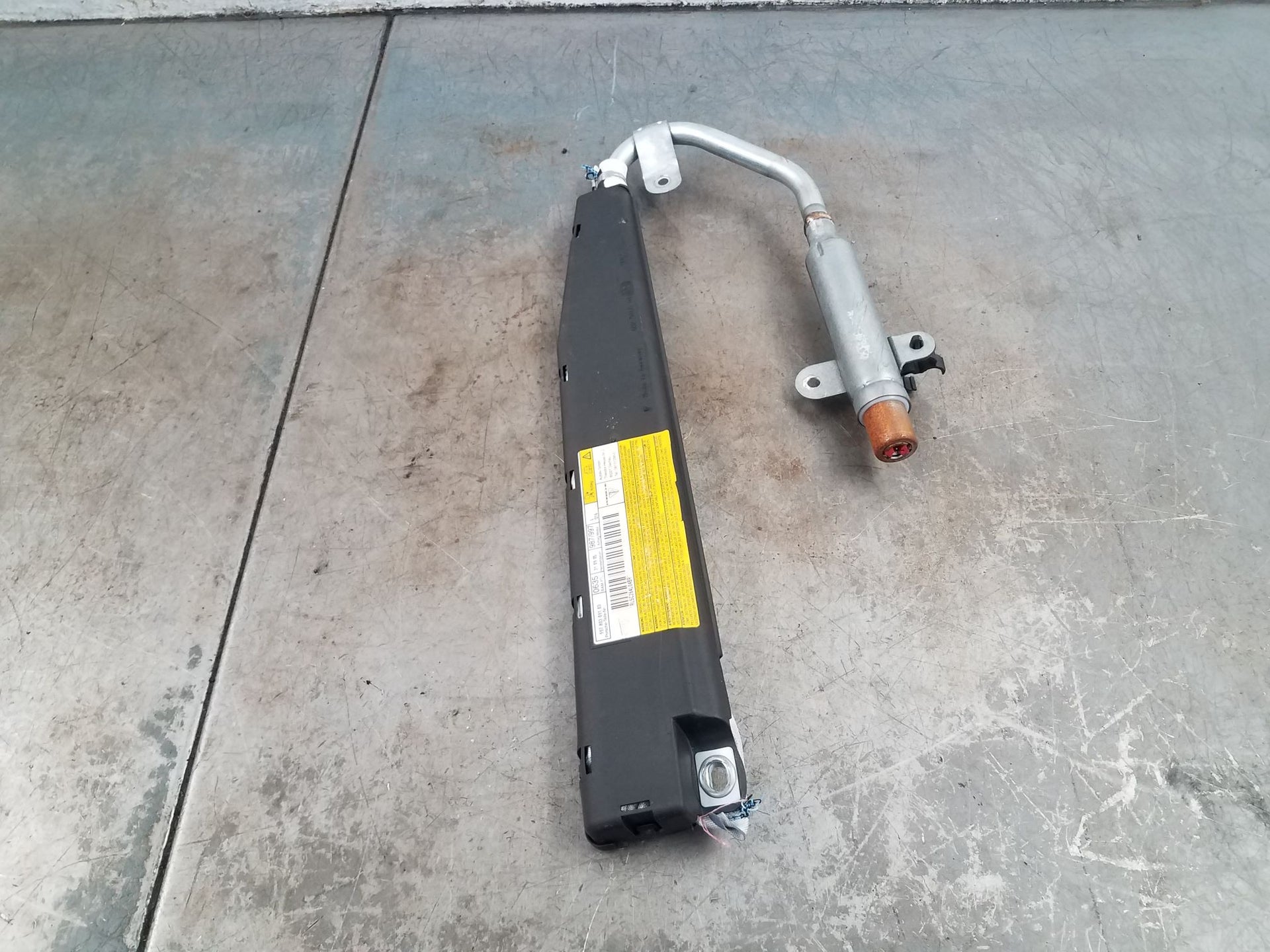 2006 Porsche Cayman S 987 Left Driver Door Airbag #0558 Q5