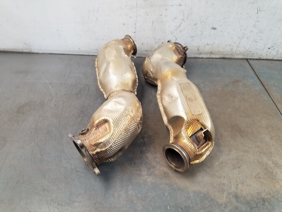 McLaren 720S 4.0L M840T Downpipes / CATs #5999 Q8-3