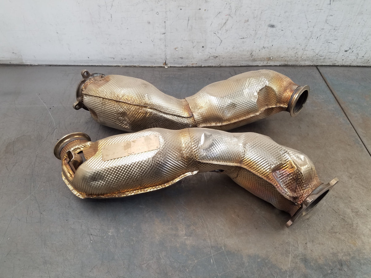 McLaren 720S 4.0L M840T Downpipes / CATs #5999 Q8-3