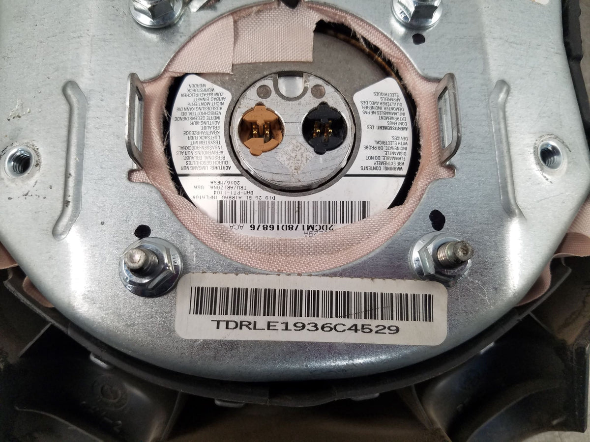 2004 Dodge Ram 2500 Crew Cab 4x4 LB Steering Wheel Airbag #45543 J4